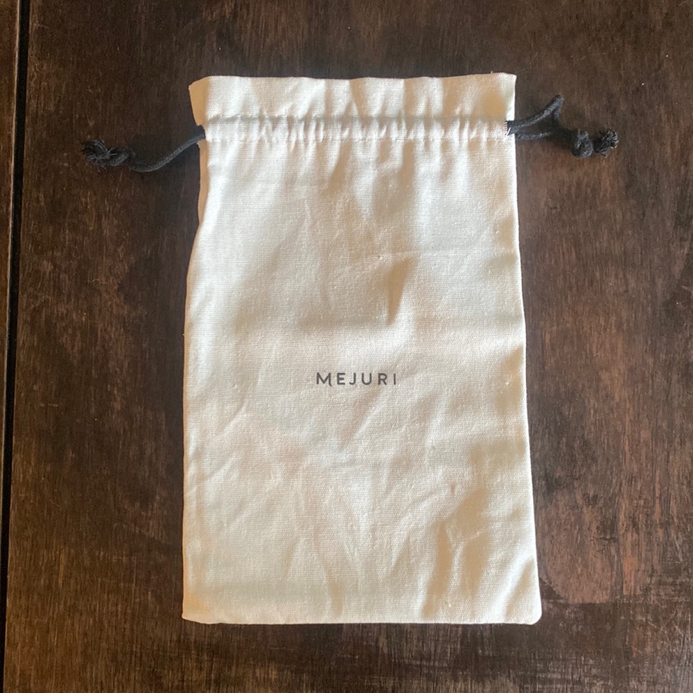 Mejuri dust bag